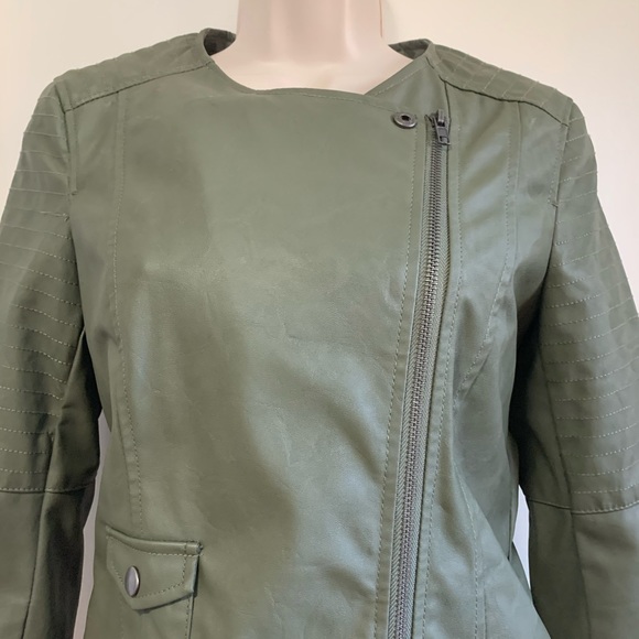 Leather Jacket - Picture 2 of 3